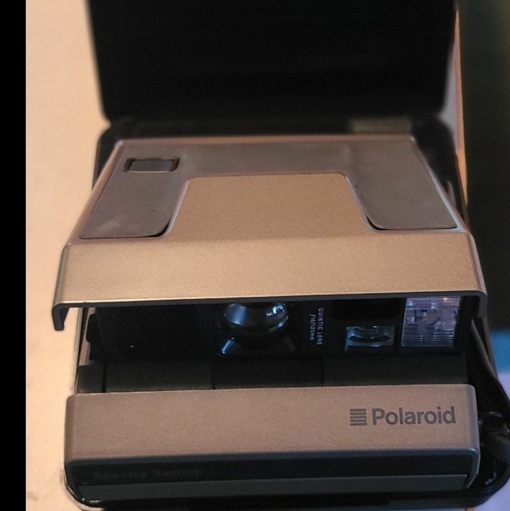 VINTAGE Polaroid Spectra System Instant Film Camera & Original Case from 1942